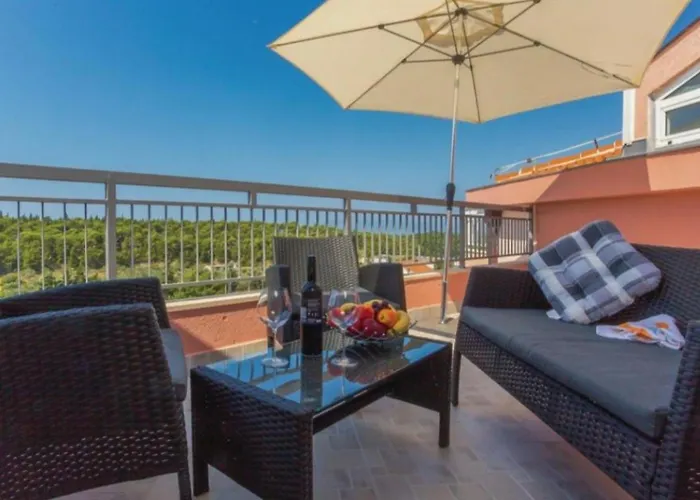 Grljusic Apartment *